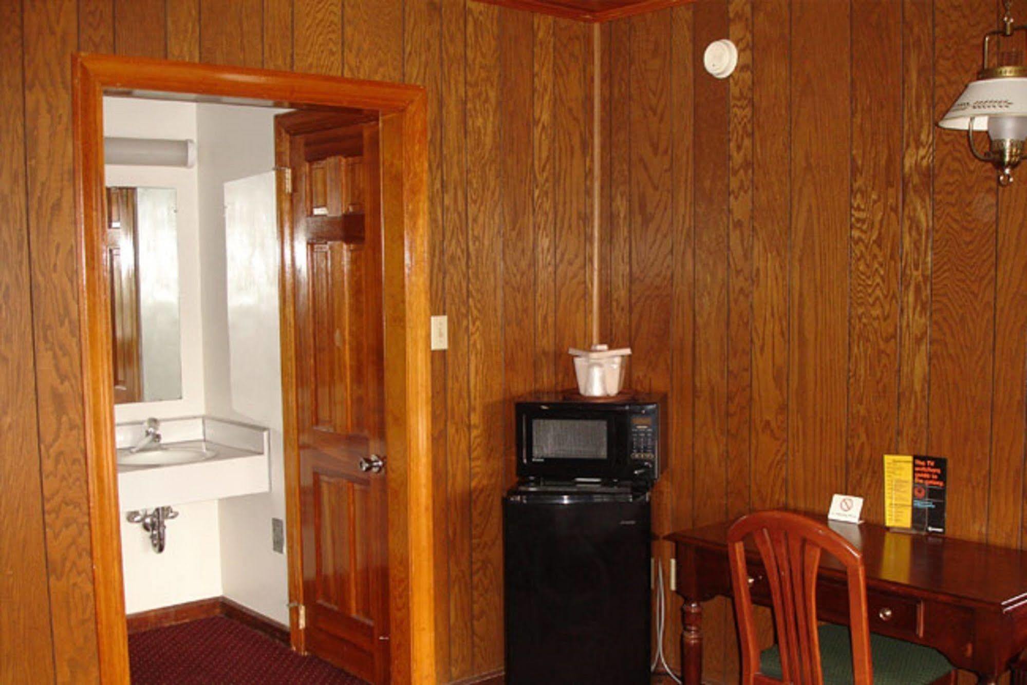 Washington & Lee Motel East End 外观 照片